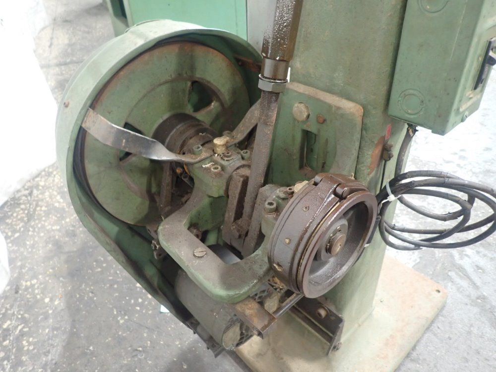 Townsend Co. Riveter