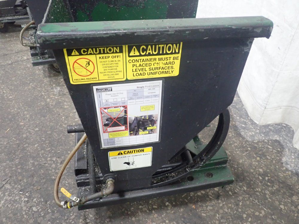 Universal Handling Hopper