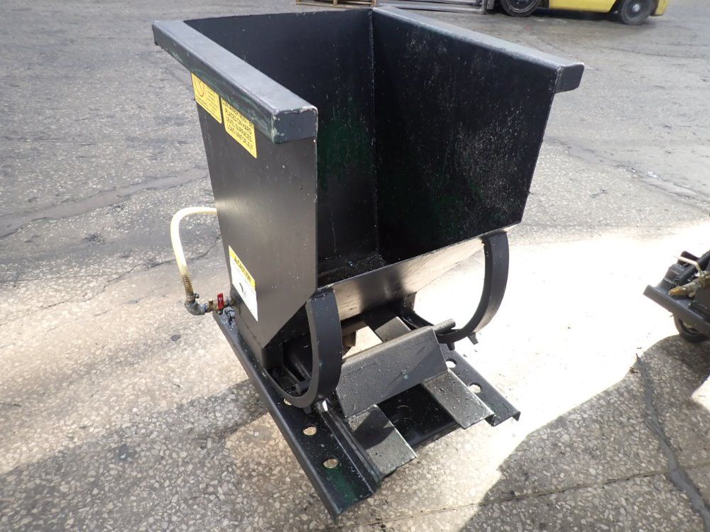 Universal Handling Equipment Self Dumping Hopper