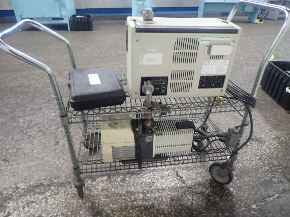 Varian 979 Helium Leak Detector - 979