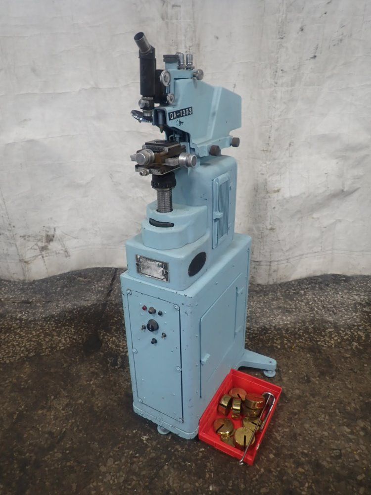 Tukon Tester Hardness Tester
