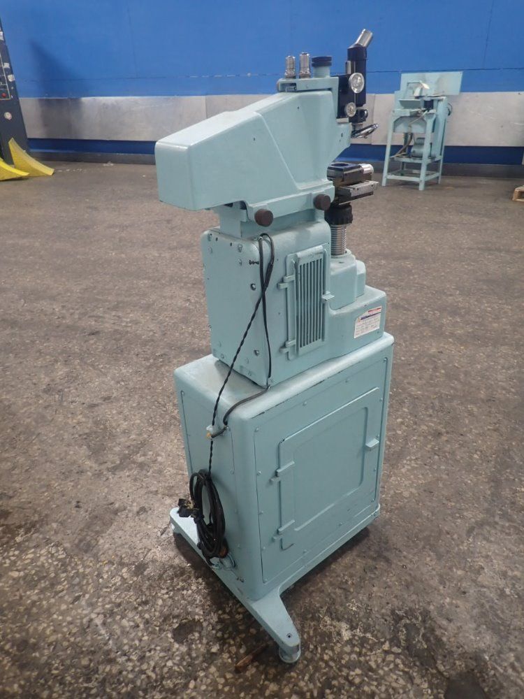 Tukon Tester Hardness Tester