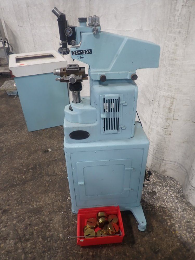 Tukon Tester Hardness Tester