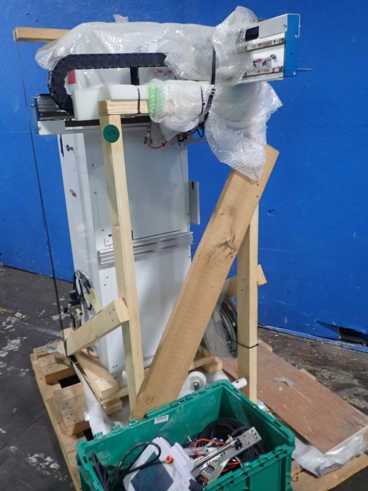 Yushin Pick And Place Robot