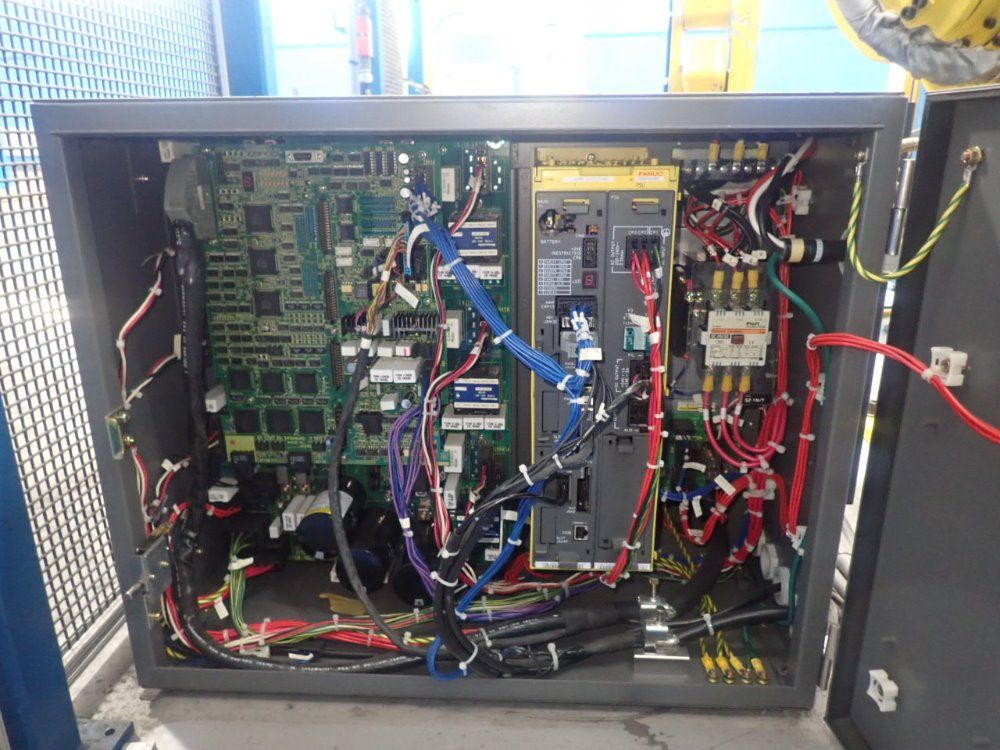 Fanuc Fanuc M16i Robot Ultrasonic Weld Cell