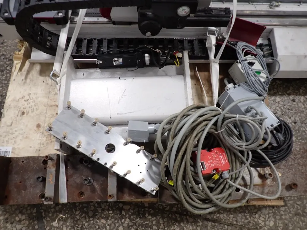 Wittmann W711-786 Pick And Place Robot - W711-786