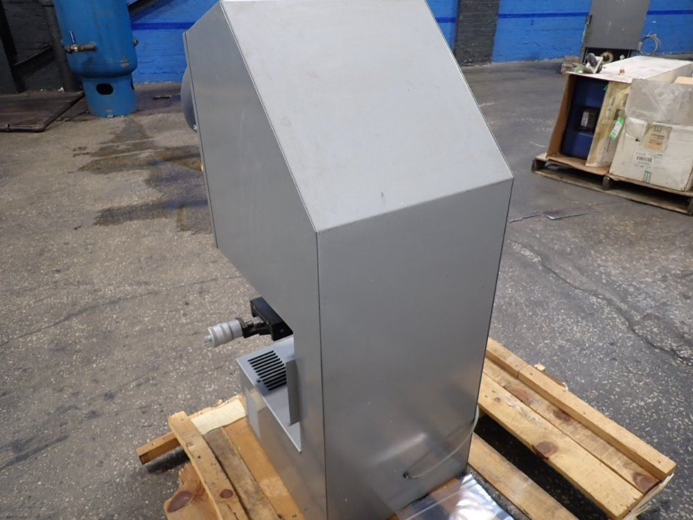 R.s. Wilder Optical Comparitor