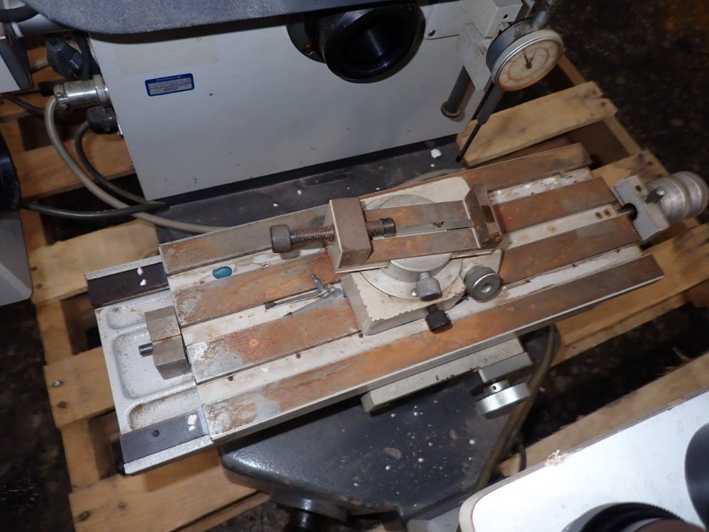 Mitutoyo Optical Comparitor