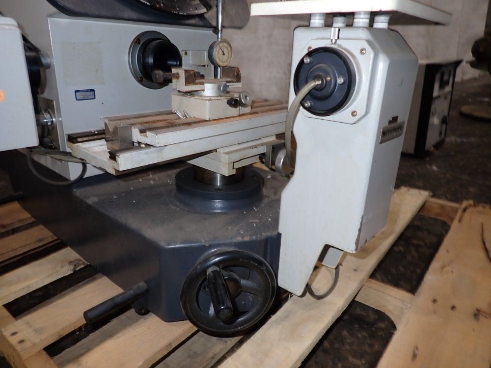 Mitutoyo Optical Comparitor