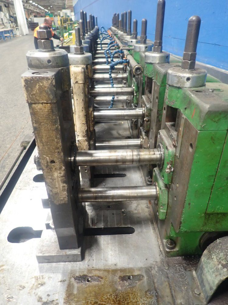 Yoder 14 Station Roll Former