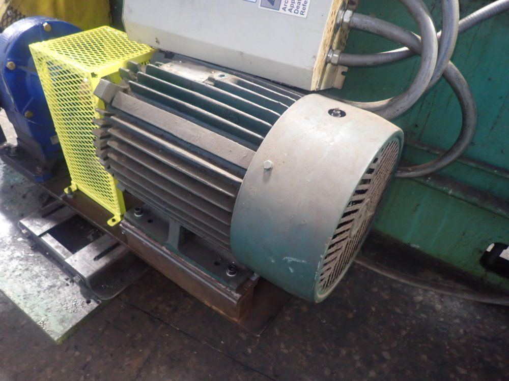 Yoder 14 Station Roll Former