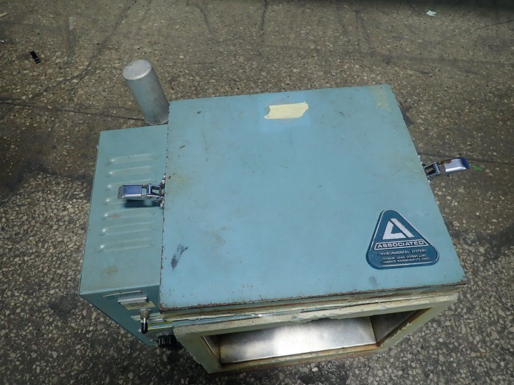 Associated Enviormental Systems Oven