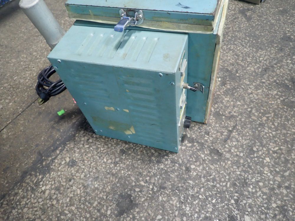 Associated Enviormental Systems Oven