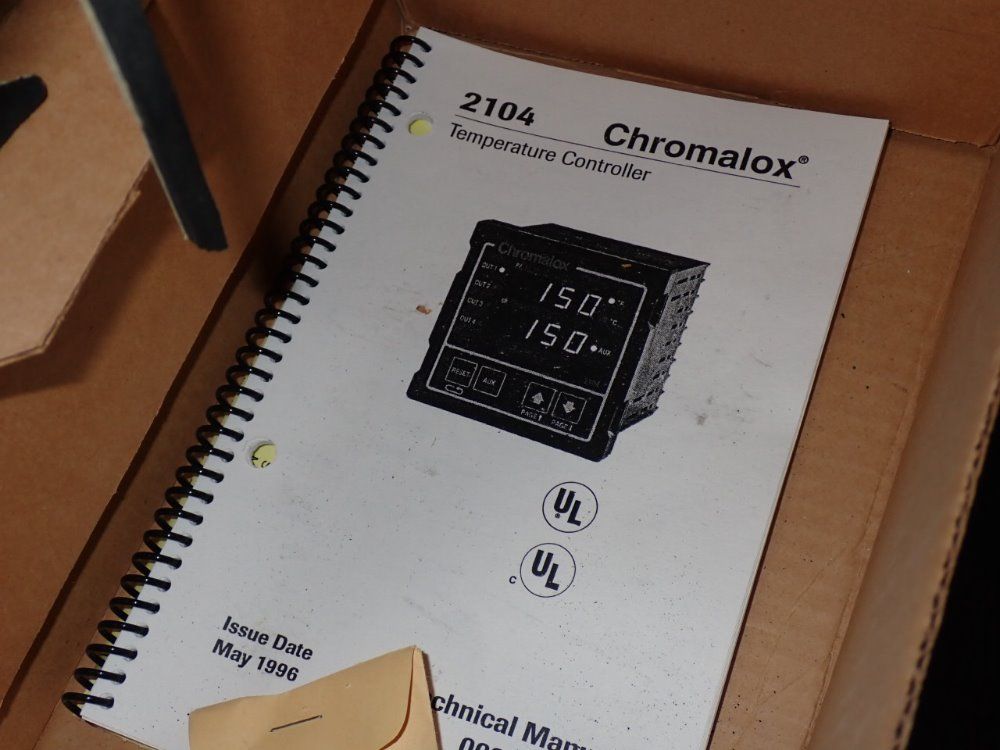 Chromalox Temperature Controller
