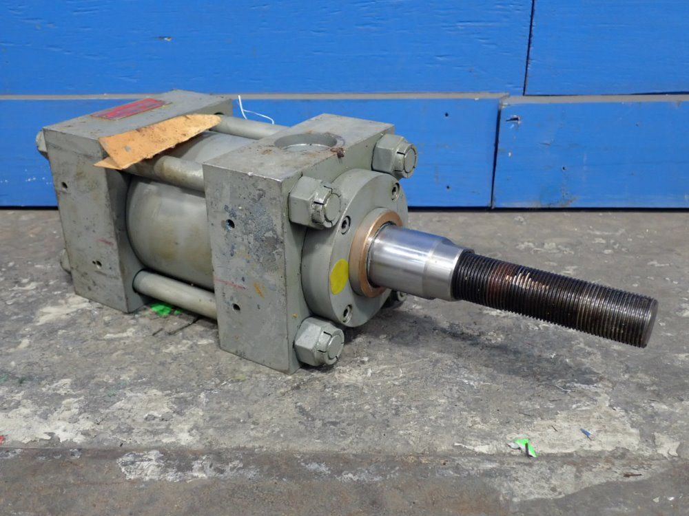 Milwaukee Cylinders Cylinder