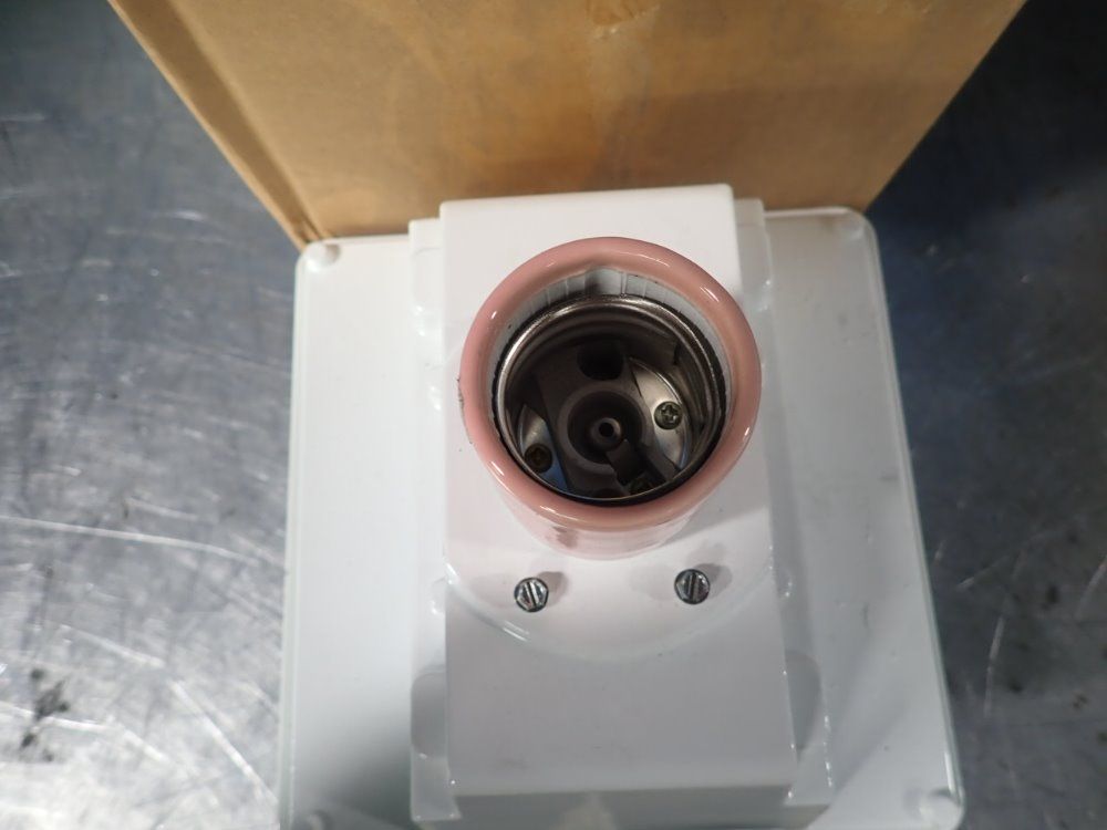 Bay-brite Ballast Housing