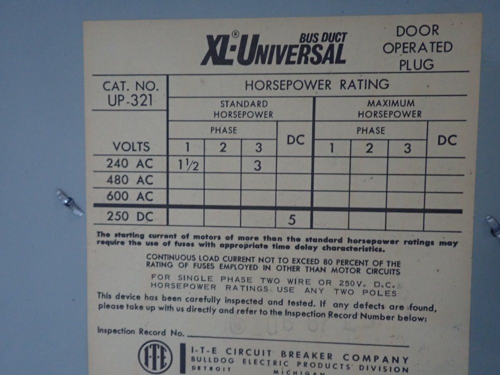 Xl-universal Bus Plug