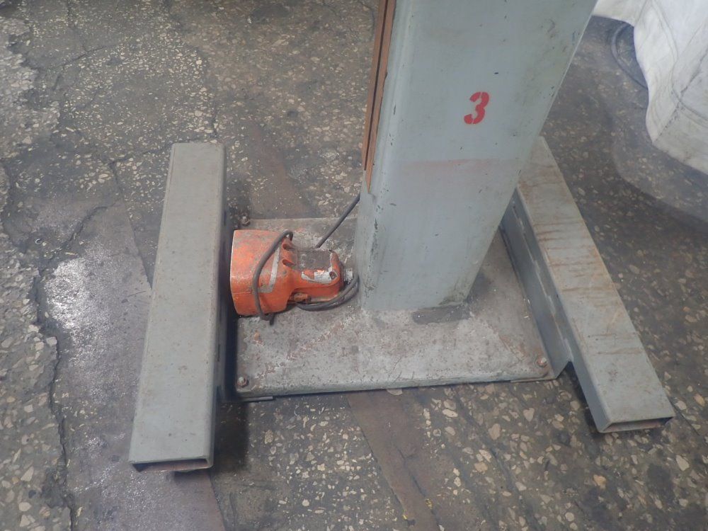 National Rivet & Mfg Riveter