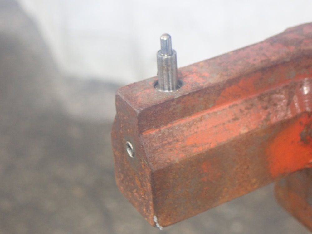 National Rivet & Mfg Riveter