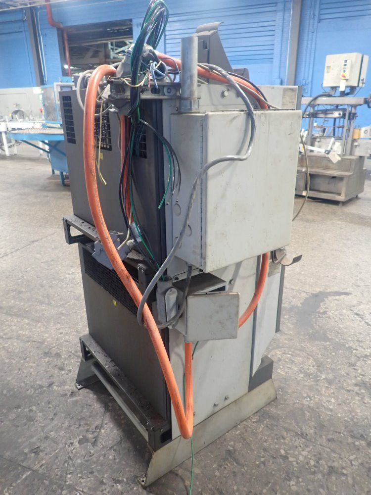 Abb Irc5 M2004 Robot Control - Irc5 M2004