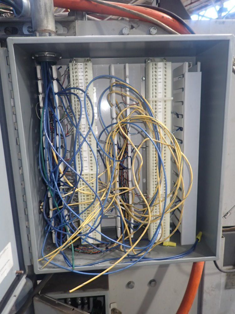 Abb Irc5 M2004 Robot Control - Irc5 M2004