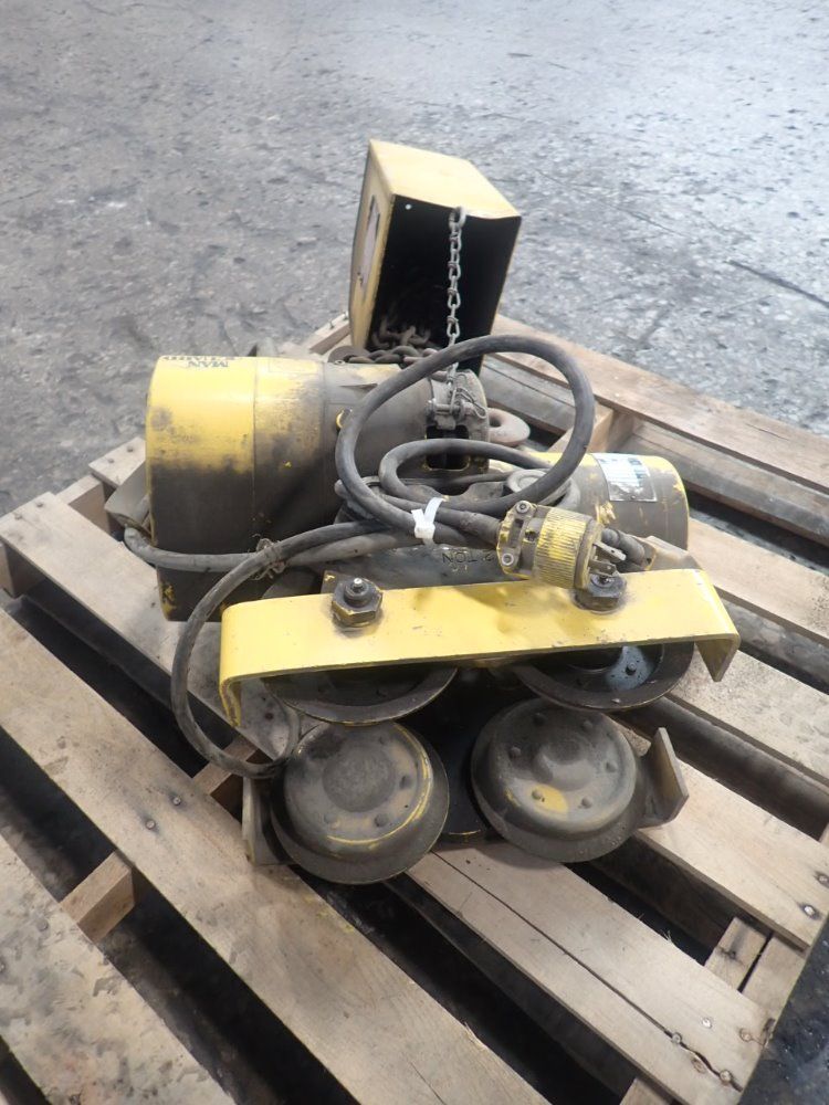 Budgit Electric Chain Hoist