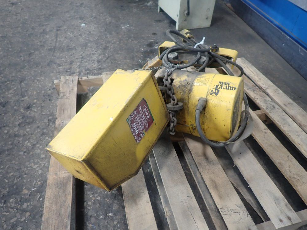 Budgit Electric Chain Hoist
