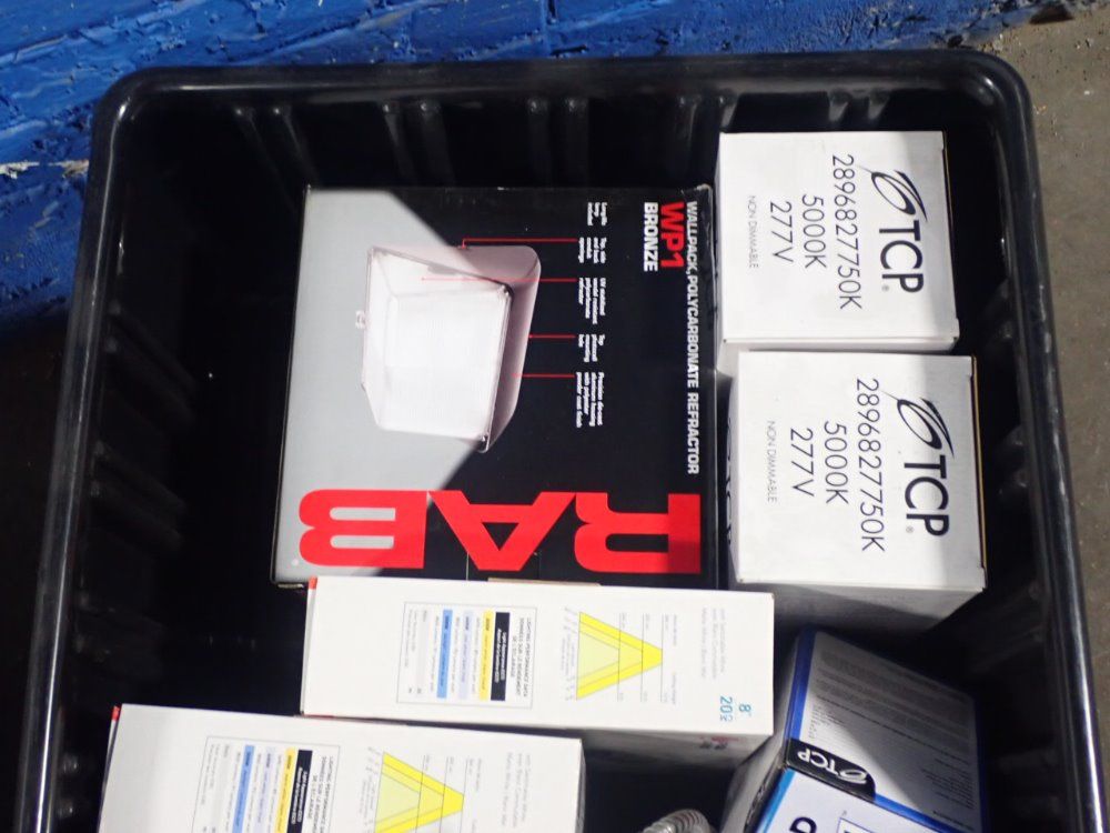 Rab/tcp Light Fixtures