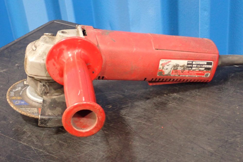 Milwaukee 5.5 Amp 5" Angle Grinder - 6141