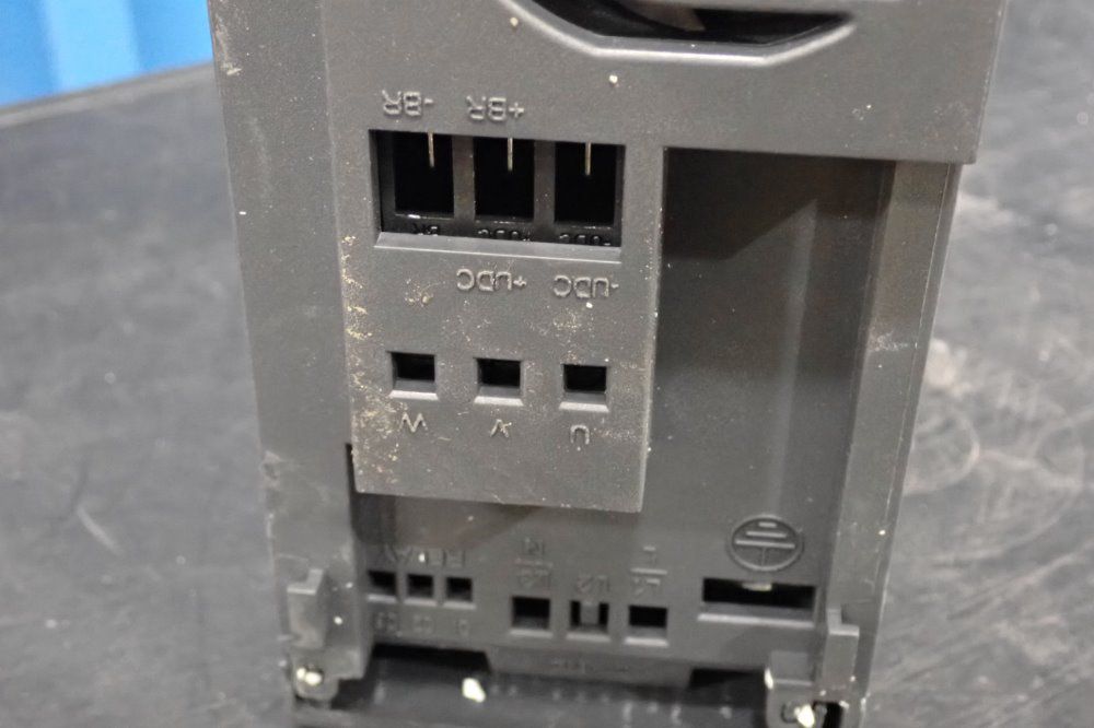 Danfoss 2 Hp Vlt Micro Drive - 132f0005