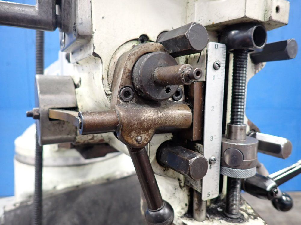 Victor 10" X 54" Vertical Mill - Jf-4vs