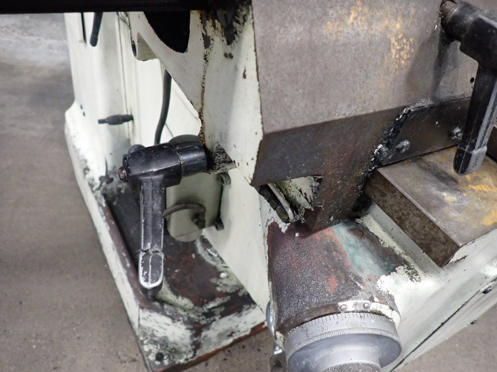 Victor 10" X 54" Vertical Mill - Jf-4vs