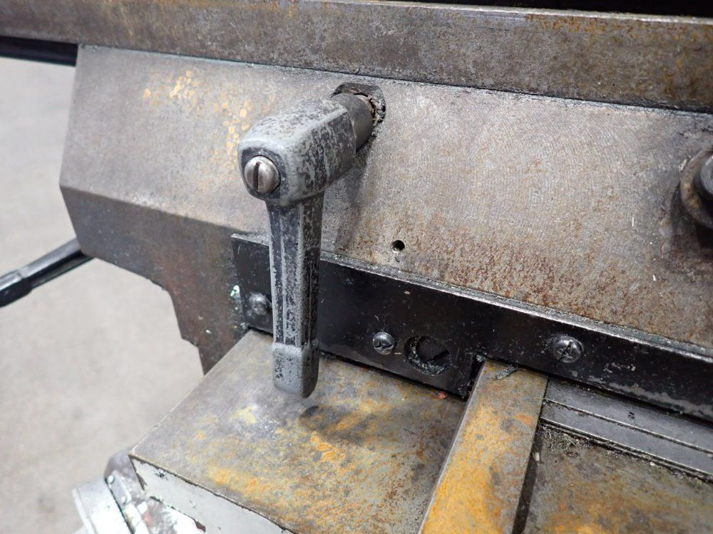 Victor 10" X 54" Vertical Mill - Jf-4vs