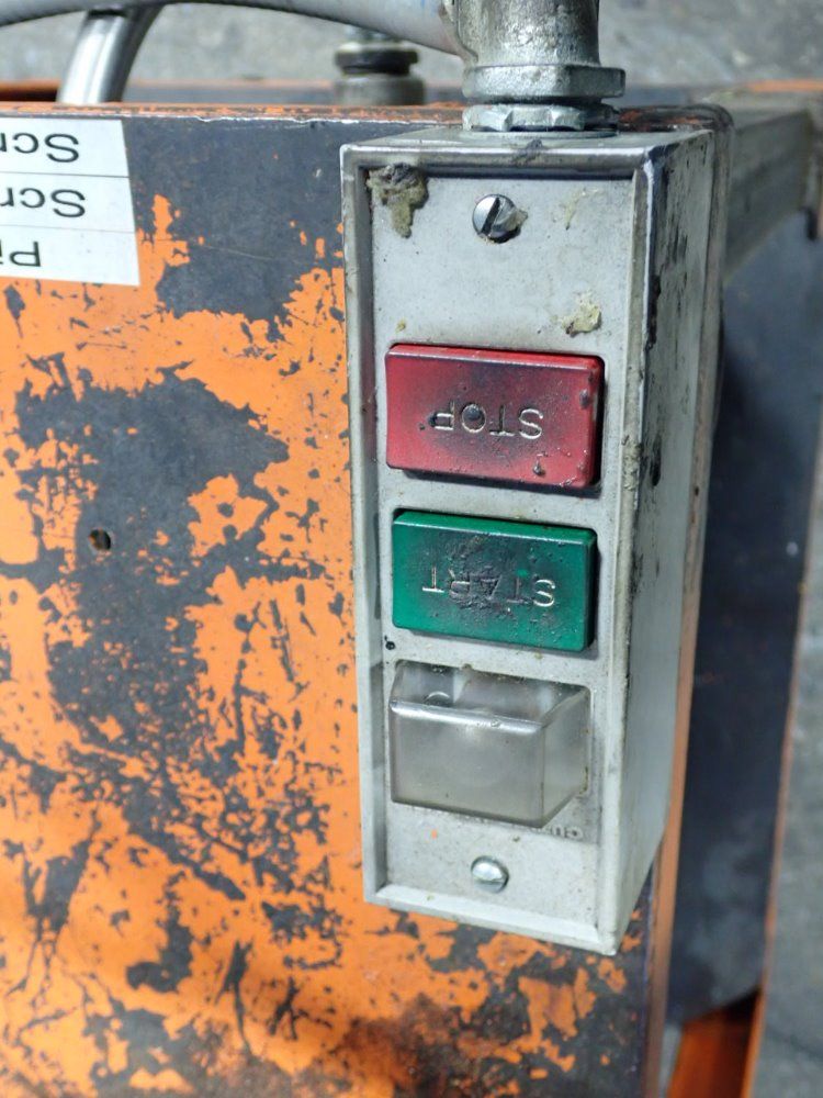 Berlyn Screw Extruder - B0m2500