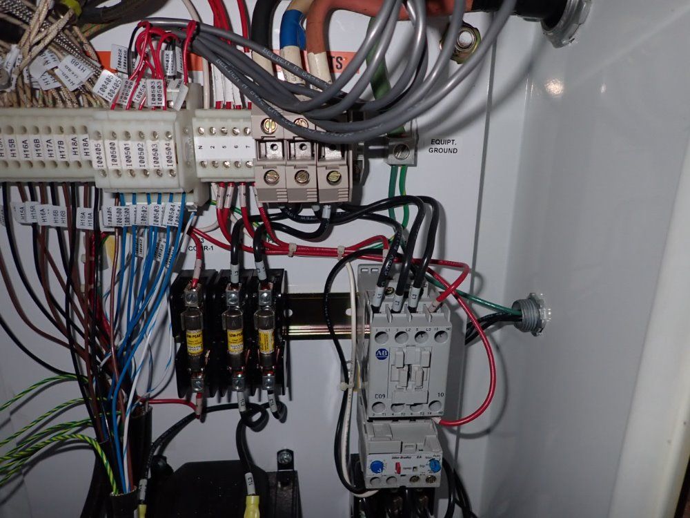 Berlyn Screw Extruder - B0m2500