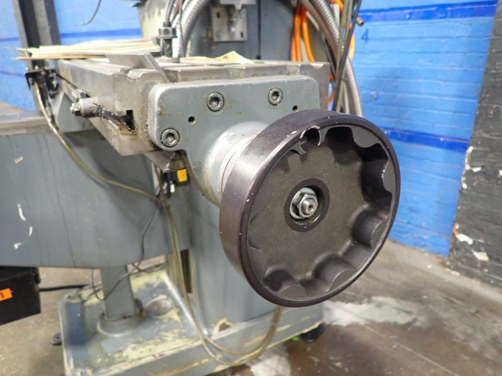 Clausing Kondia Cnc Vertical Mill