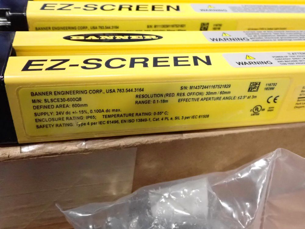 Banner Engineering 600mm Ez Screen Curtain Kit - Slscr30-600q8