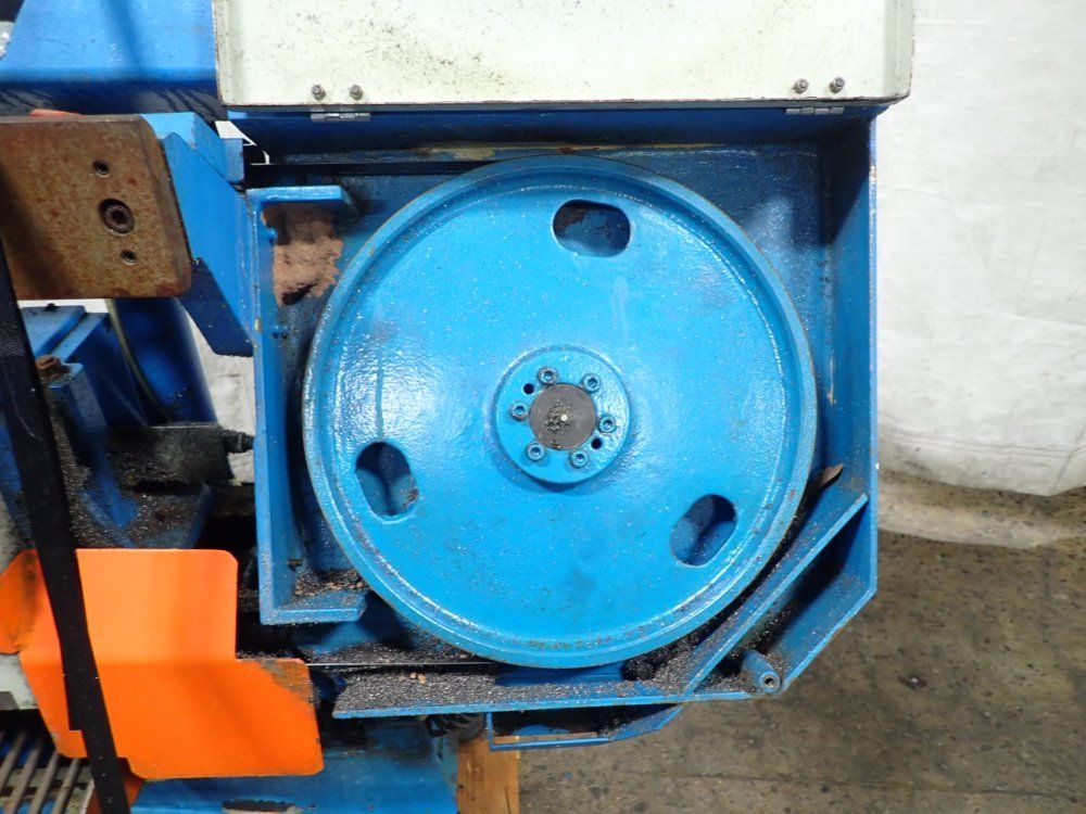 Knuth Horizontal Band Saw