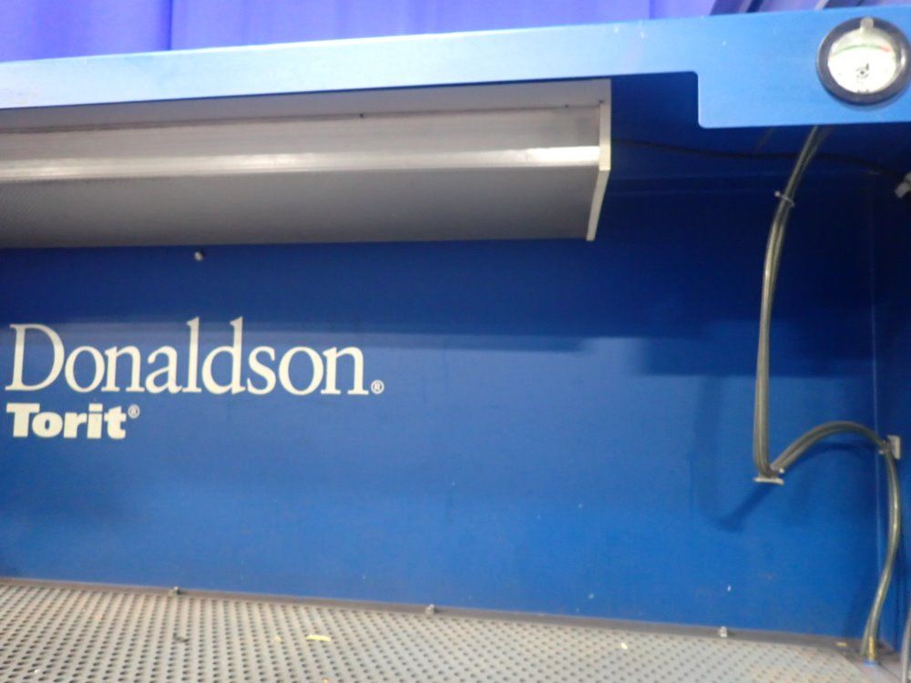 Donaldson Torit Downdraft Table