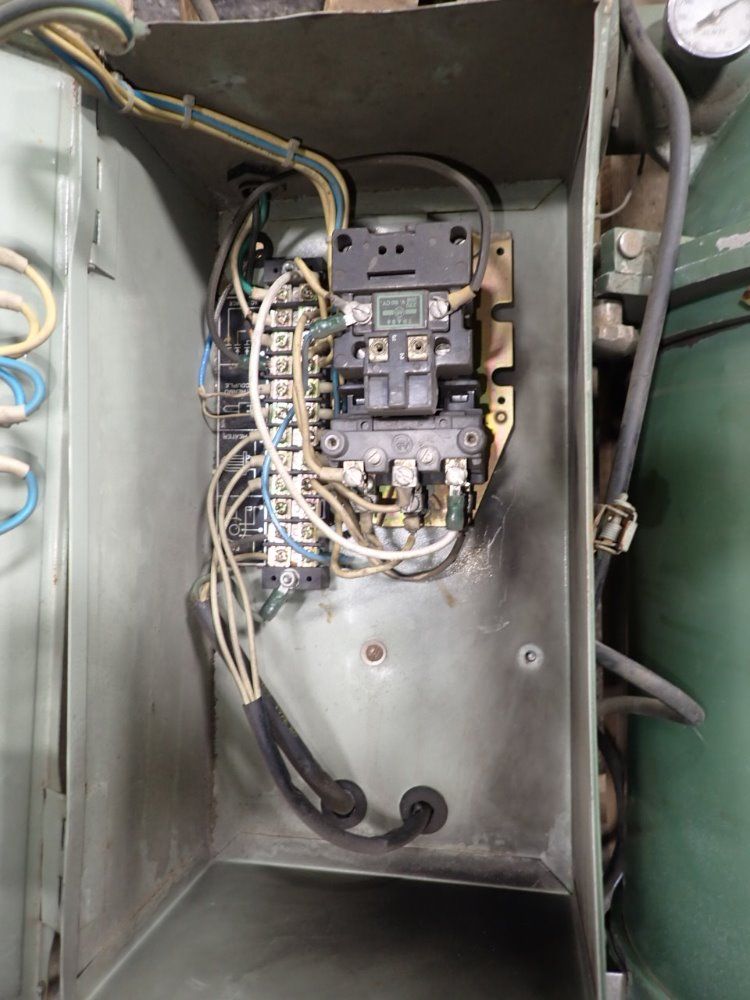 Chroma Ate Inc Vacuum Loader