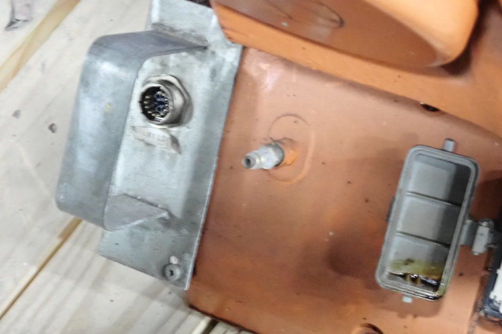 Abb 8.3 Kva Robot/controller - Irb 4400