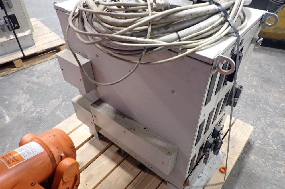 Abb 8.3 Kva Robot/controller - Irb 4400