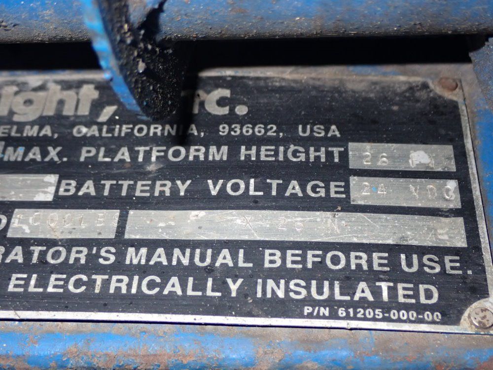 Upright Inc. 1000# Upright Inc. 66100-000/26n Electric Scissor Lift - 66100-000/26n