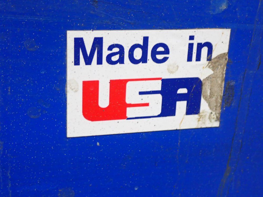 Upright Inc. 1000# Upright Inc. 66100-000/26n Electric Scissor Lift - 66100-000/26n