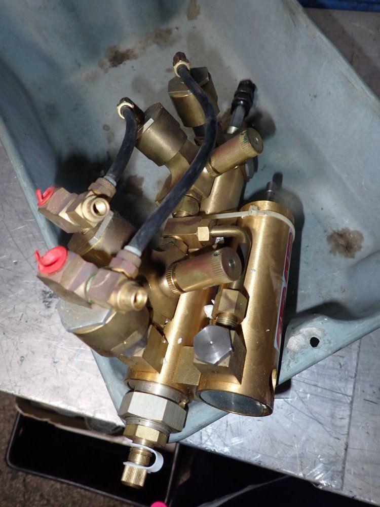 Allenair Pneumatic Cylinder