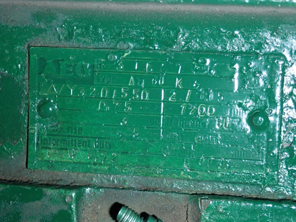 Forte 32" X 15" Horizontal Band Saw