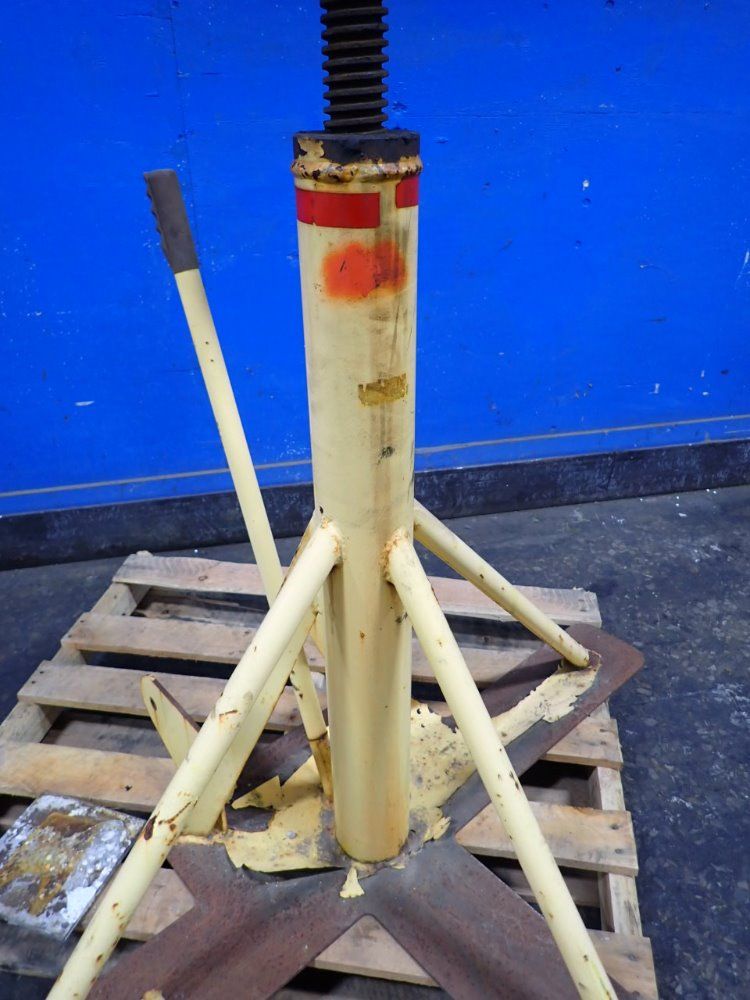 Vestil 100,000 Lbs/40,000 Lbs Trailer Stabilizing Jack