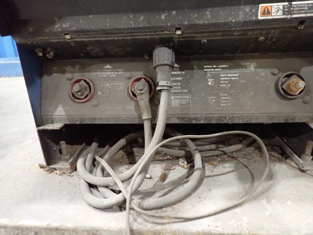 Miller 21.1kw, 72/63/22a Welder - Deltaweld 452