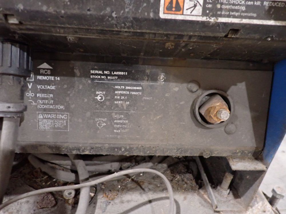 Miller 21.1kw, 72/63/22a Welder - Deltaweld 452