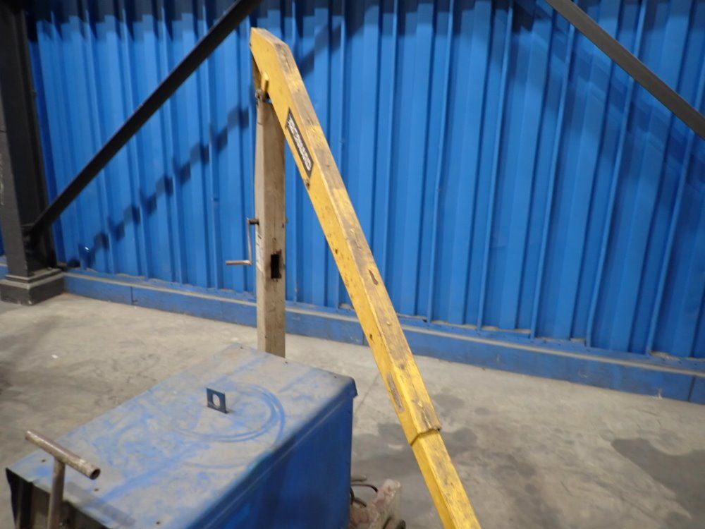 Miller 21.1kw, 72/63/22a Welder - Deltaweld 452